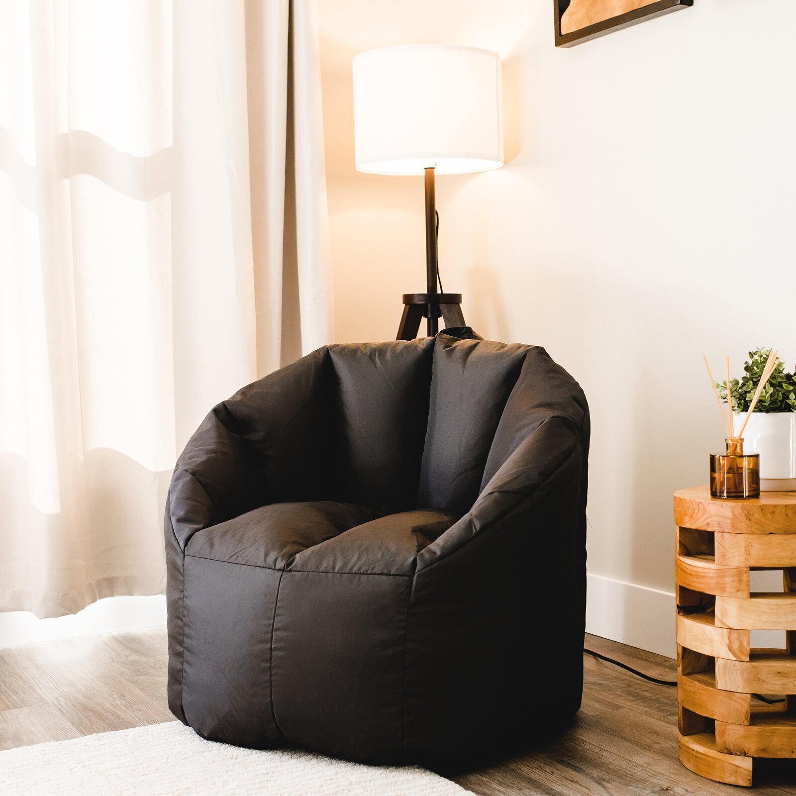 Comfortable Bean Bag With Back Support