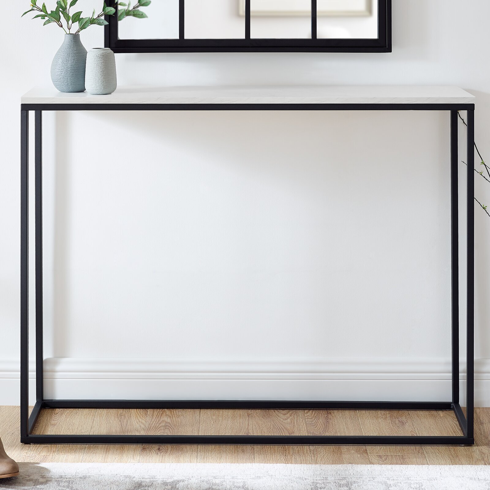 Contrasting High Gloss Console Table