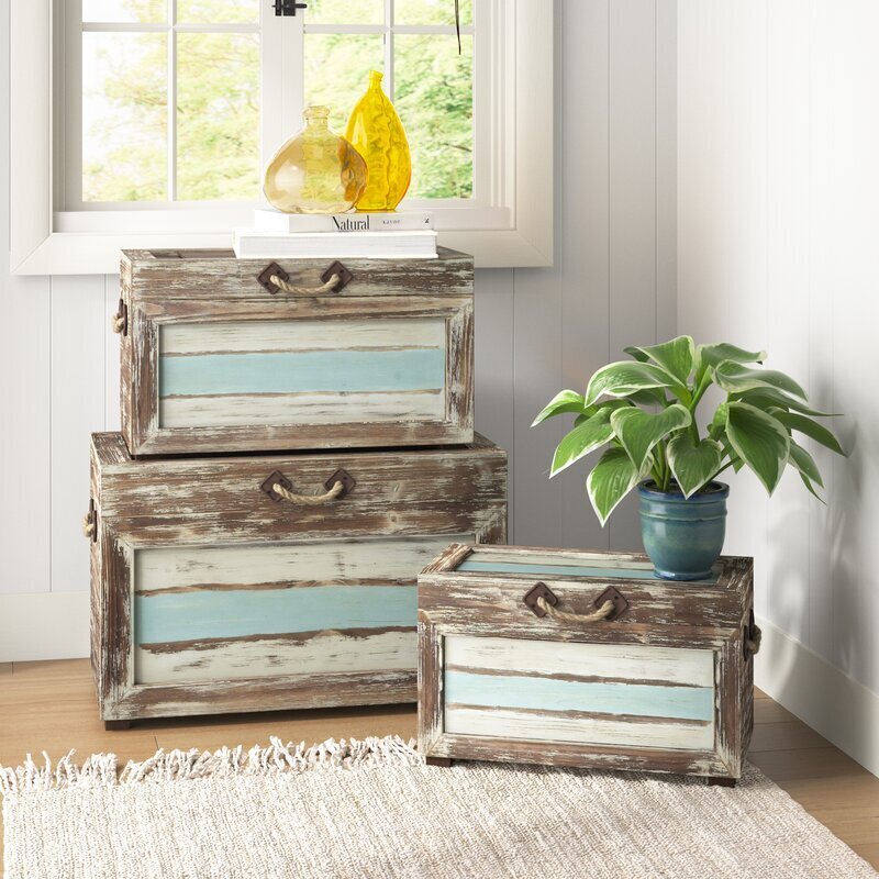 Distressed painted trunk ideas