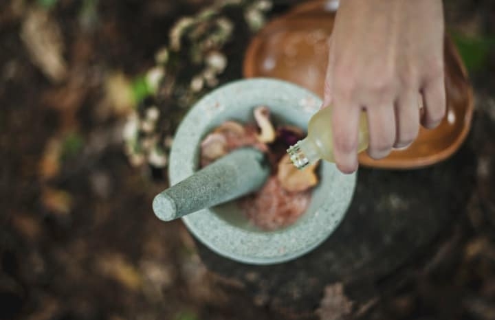 eucalyptus oil blended with other ingredients eucalyptus oil blended with other ingredients