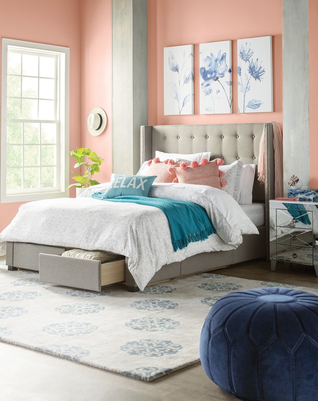 Evelinda 26'' Tall 3 - Drawer End Table