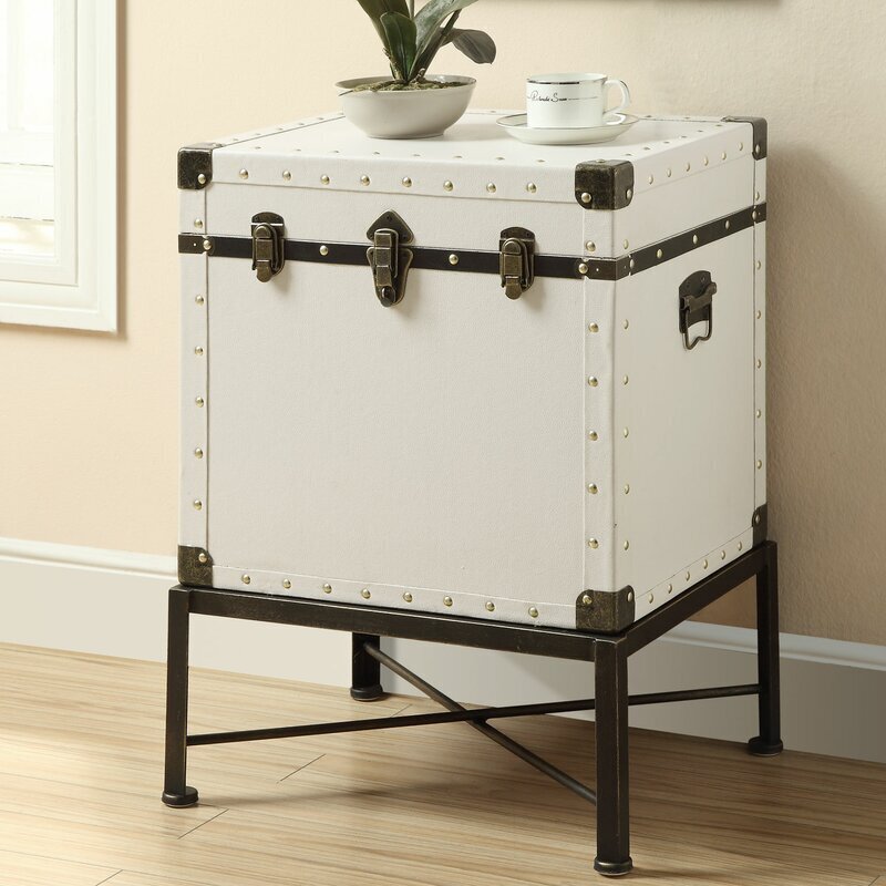 Rhino Luxury Faux Leather End Table Trunk with Feet