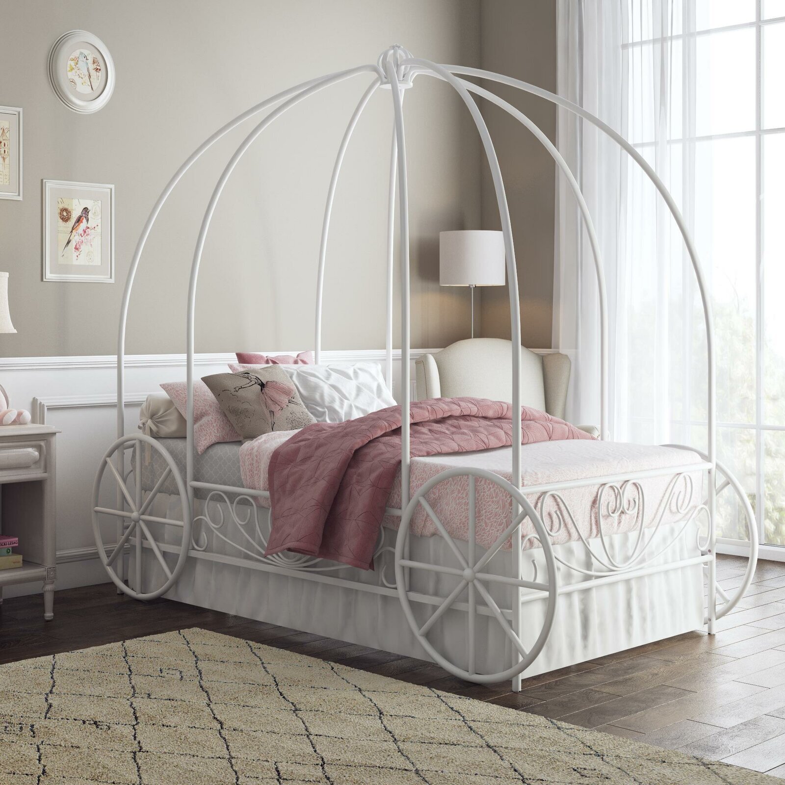 Fairytale Carriage Style Canopy Bed