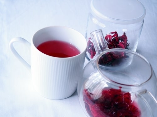 freshly brewed hibiscus tea freshly brewed hibiscus tea