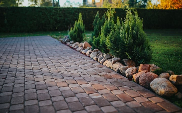 garden rocks used as edging garden rocks used as edging