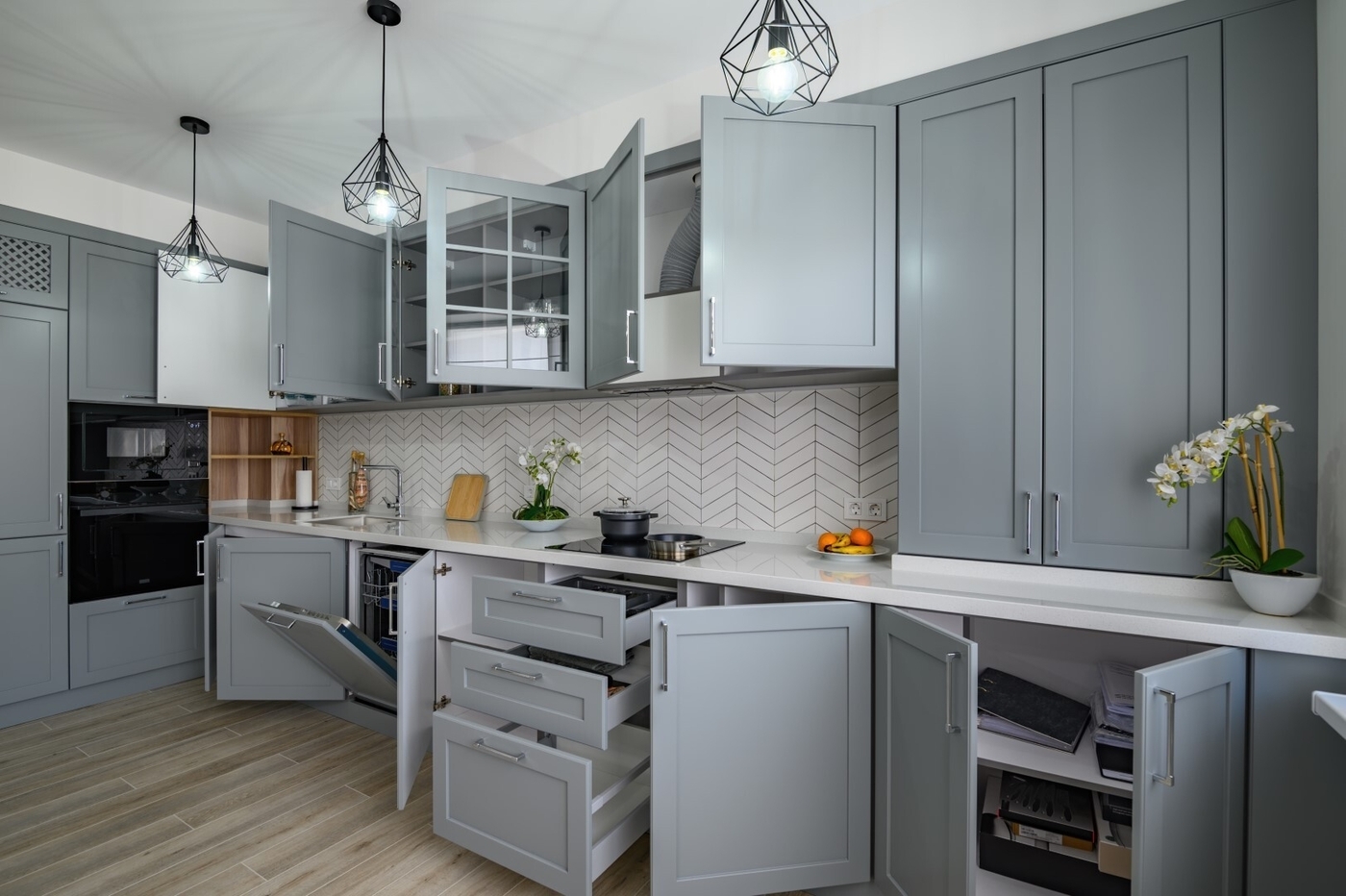 Grey And White Modern Kitchen 