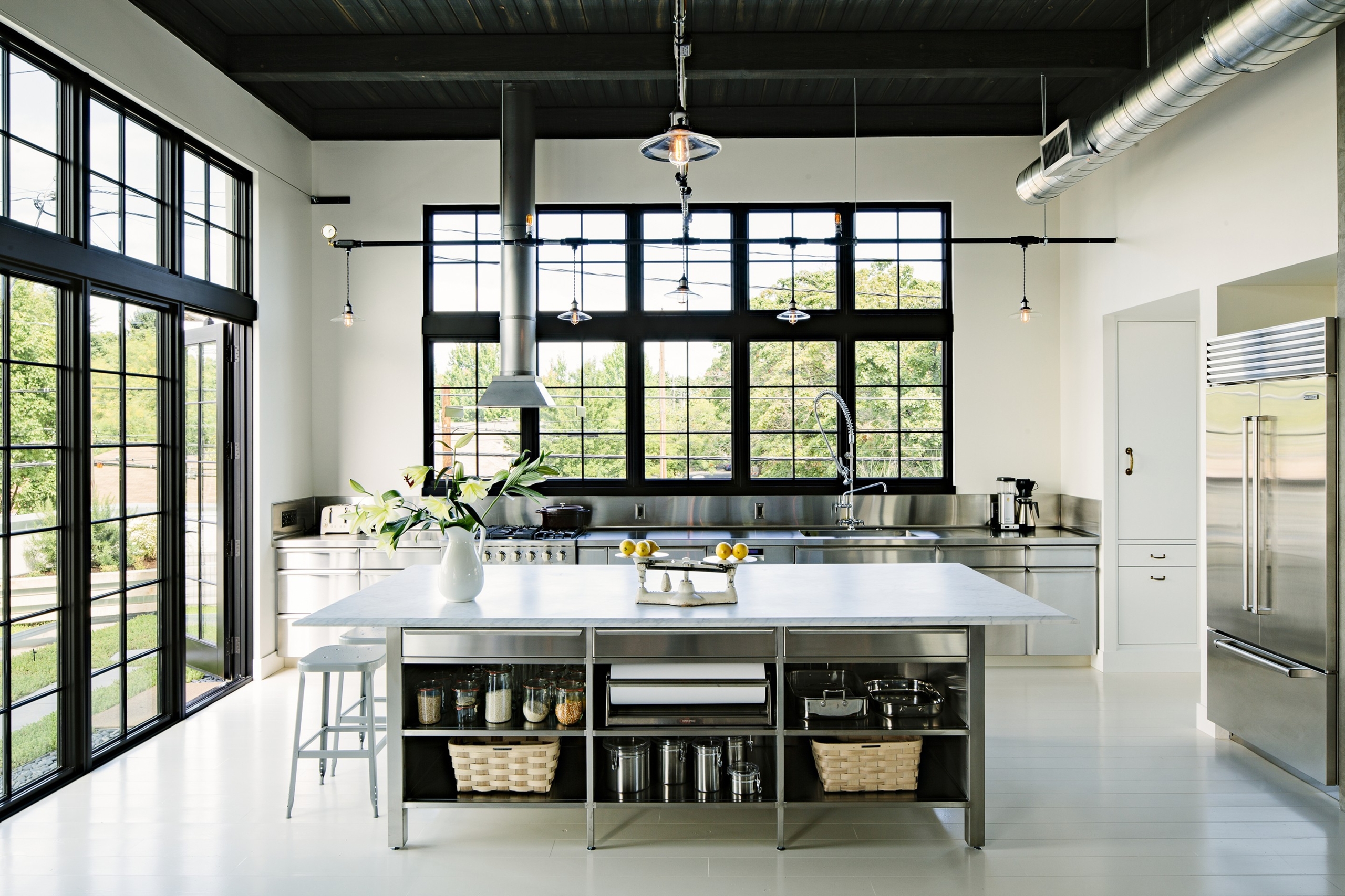 33 Industrial Kitchen Ideas for a Charming Raw Feel - Foter