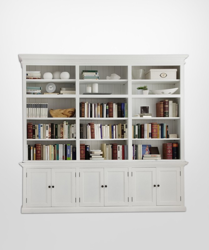 Lachlan 86.61'' H x 94.5'' W Solid Wood Library Bookcase