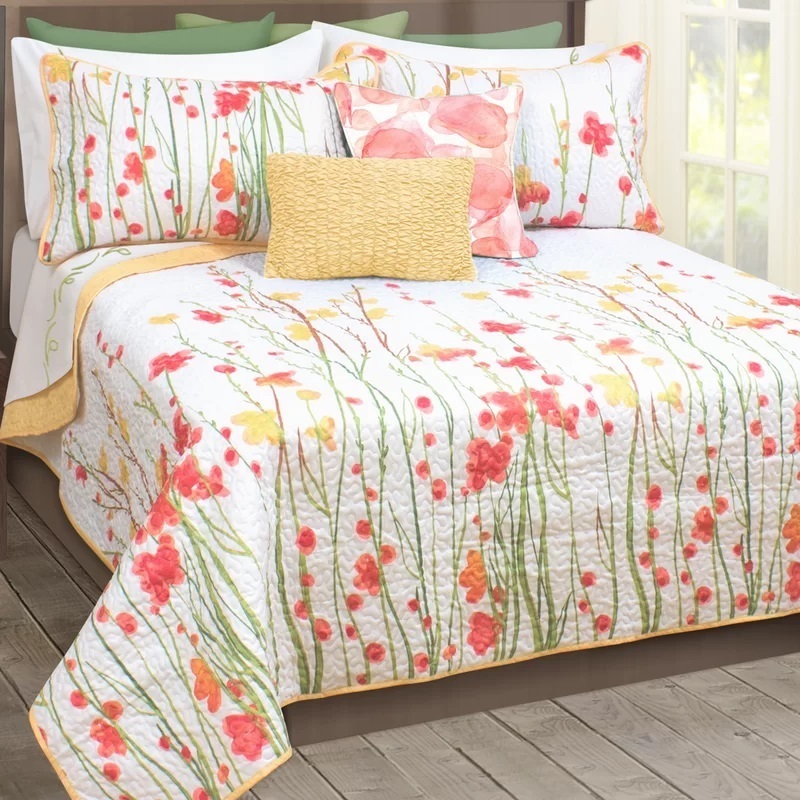 Light and Natural Bright Floral Printed Bed Sets