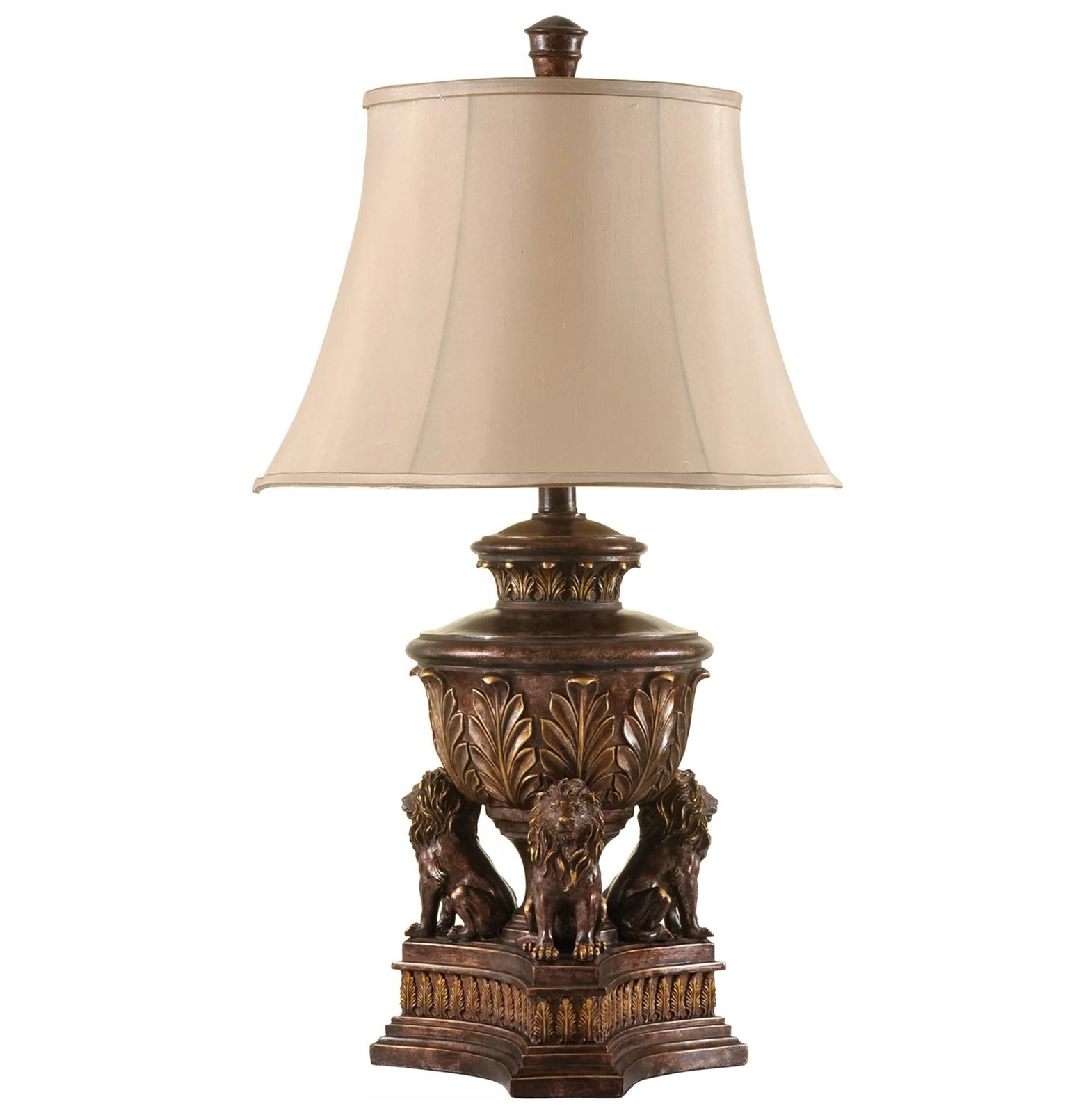Majestic Antique Lion Lamp