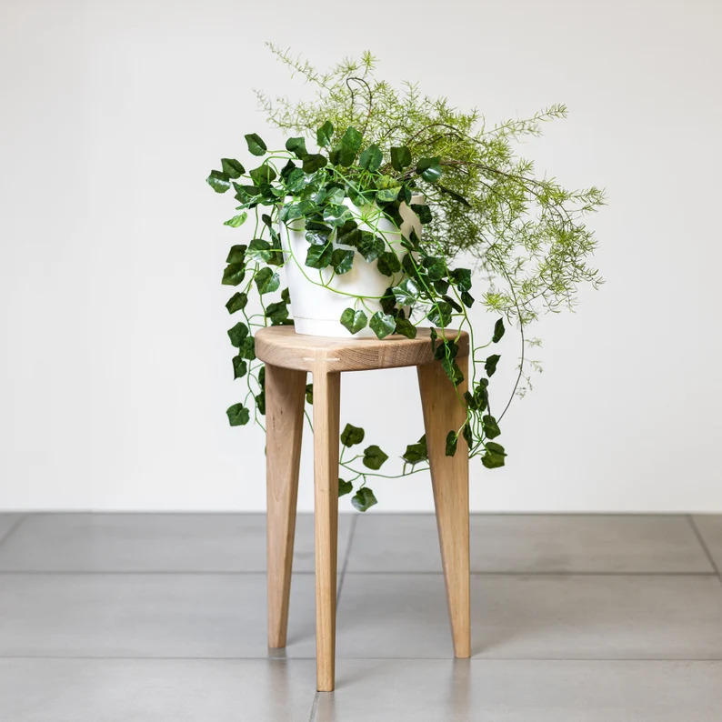 Tall Timber Plant Stand - JD.Lee Furniture - Oak Indoor Plant Stand —  JD.Lee Furniture