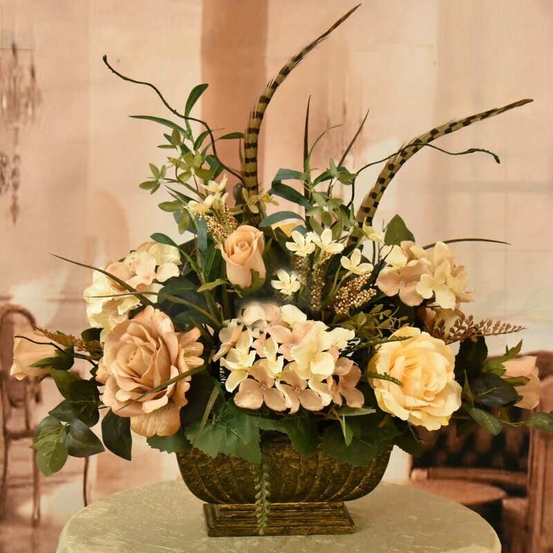 Mixed floral arrangement in a vase