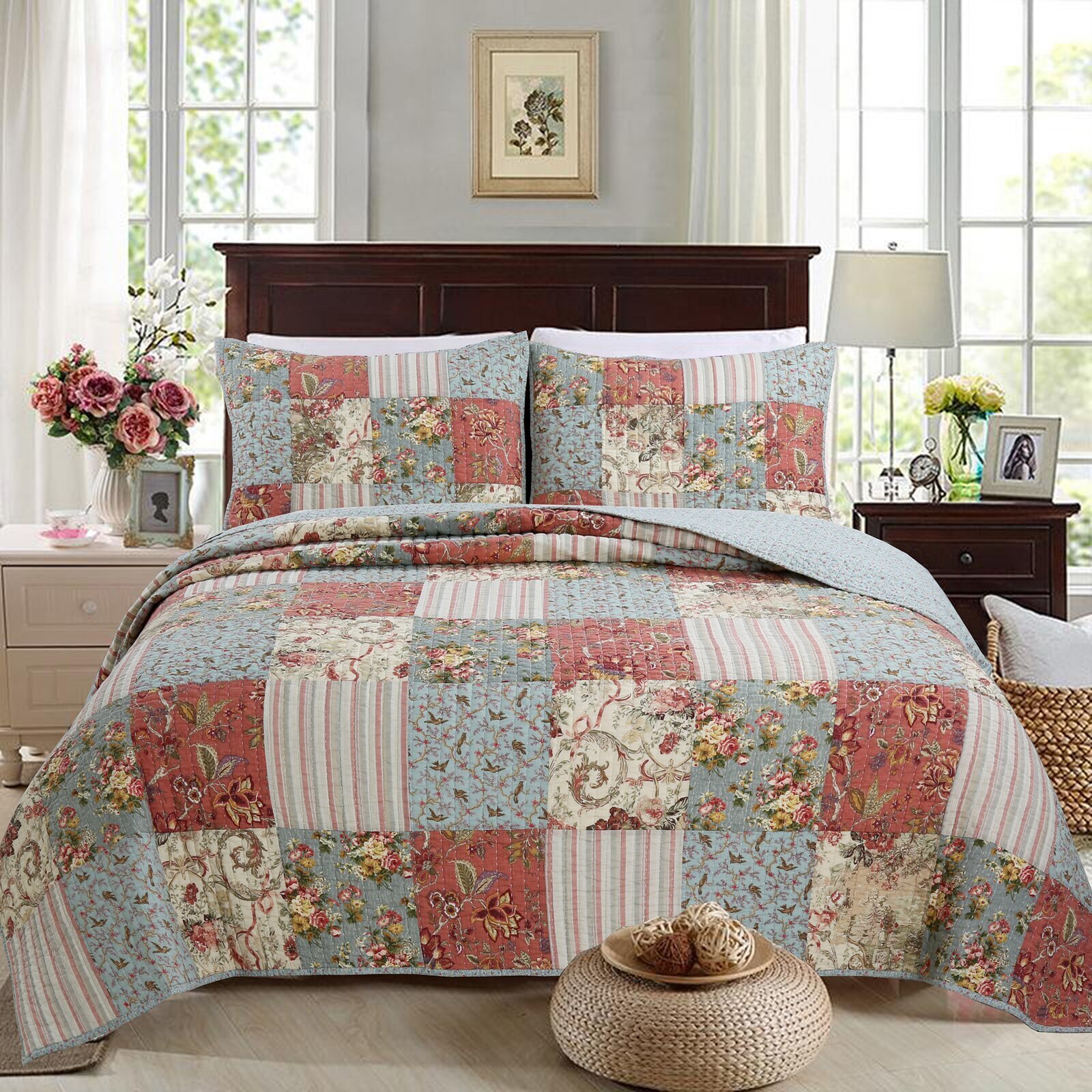 Old Fashioned Coral and Teal Bedding Quilt Set