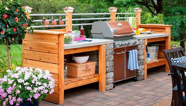 21 Best Outdoor Kitchen Ideas for Any Budget