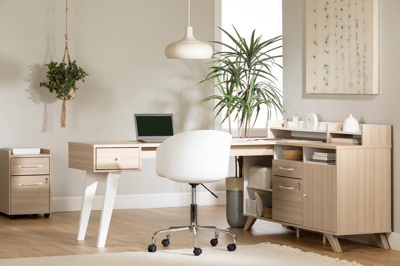 Peavler L-Shape Desk with Hutch with