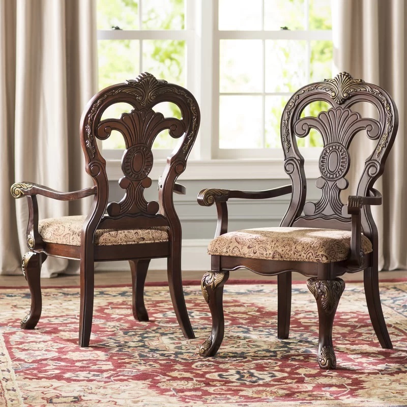 Queen Anne chairs in a solid wood design