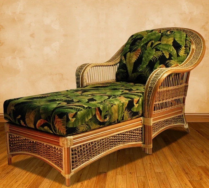 Rattan Chaise Lounge Indoor