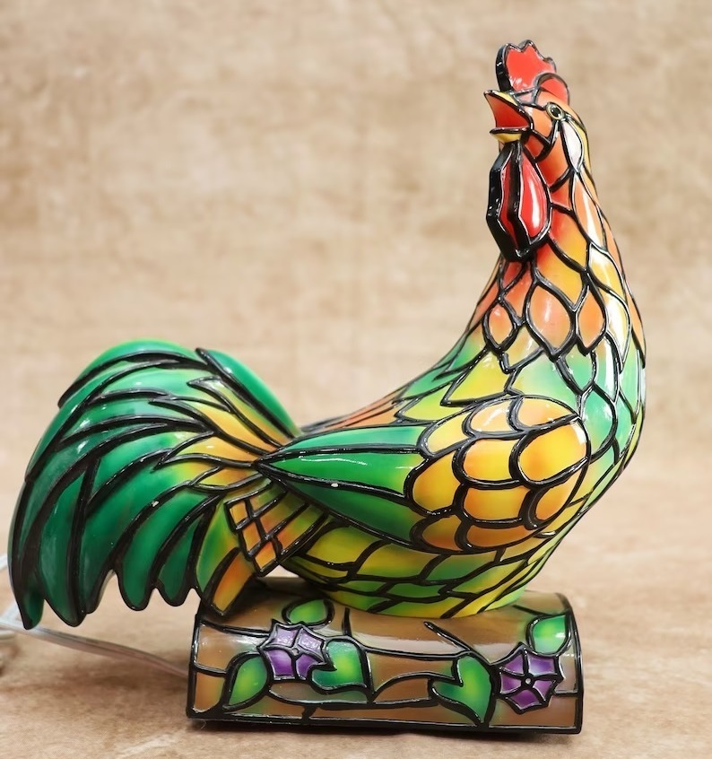 vesícula biliar Nutrición Enumerar Stained Glass Chicken Lamp - Ideas on Foter
