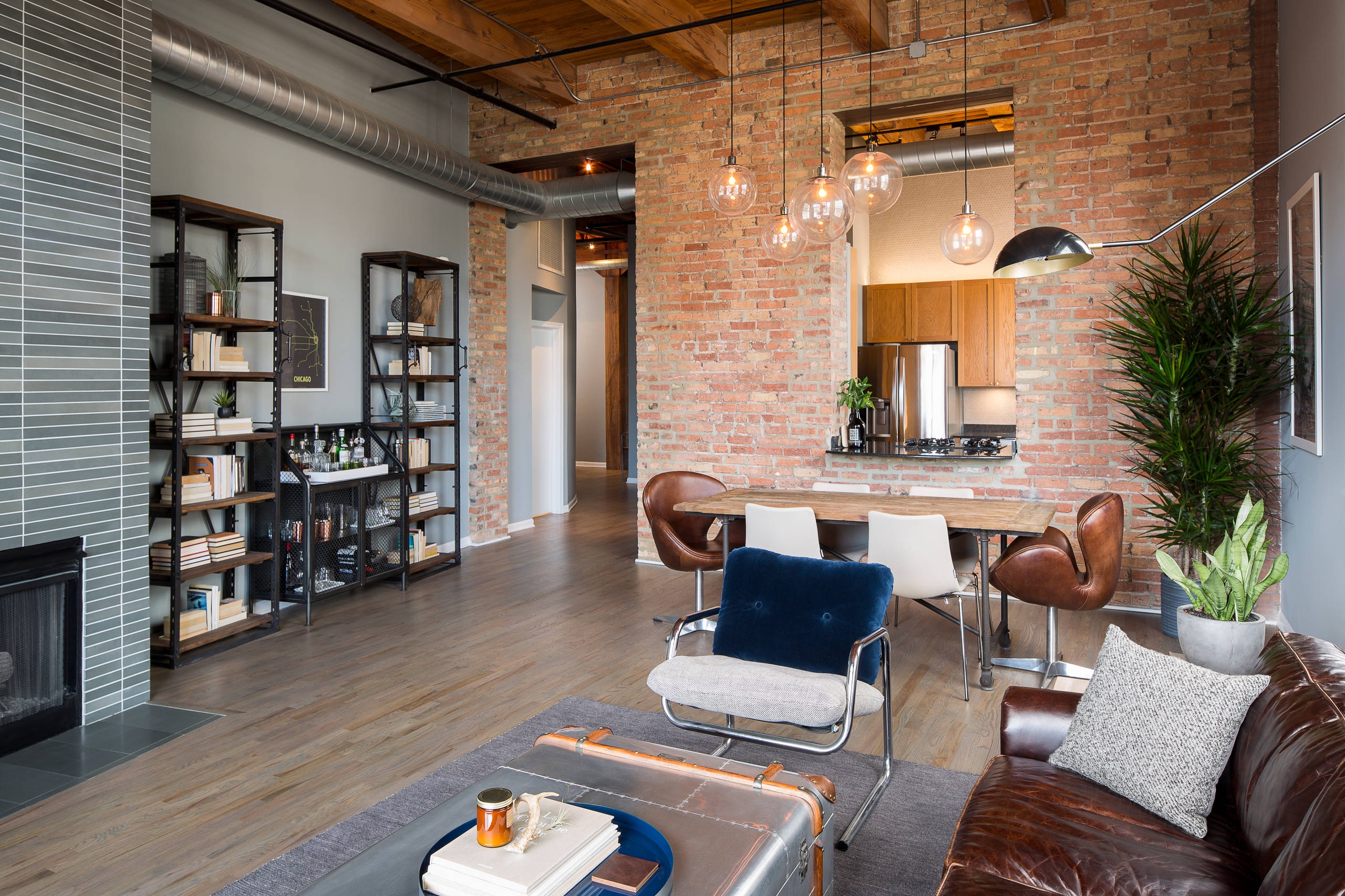 Room Using Bakers Rack Shelving Systems