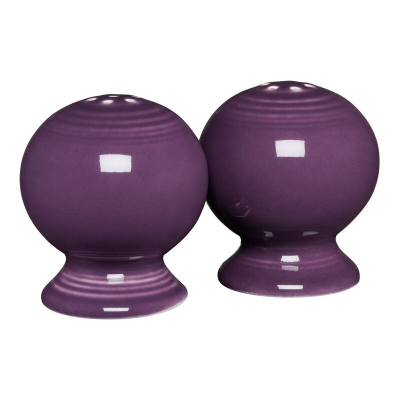 Round Shakers with Flared Bases