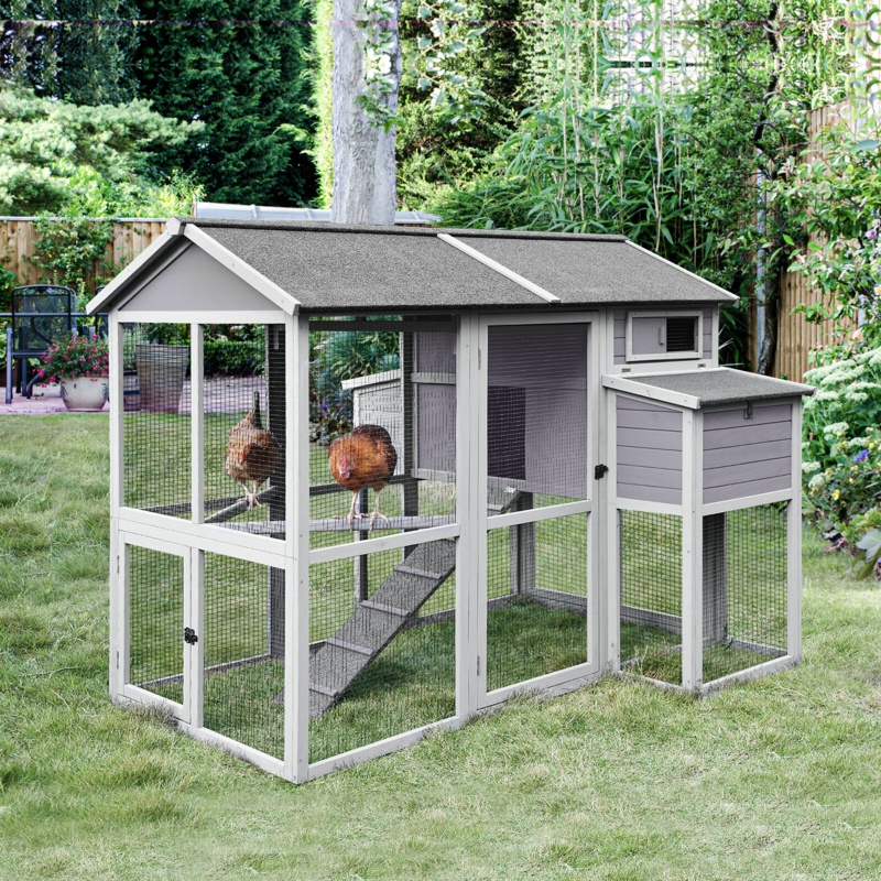Sabra 27 Square Feet Chicken Coop with Chicken Run