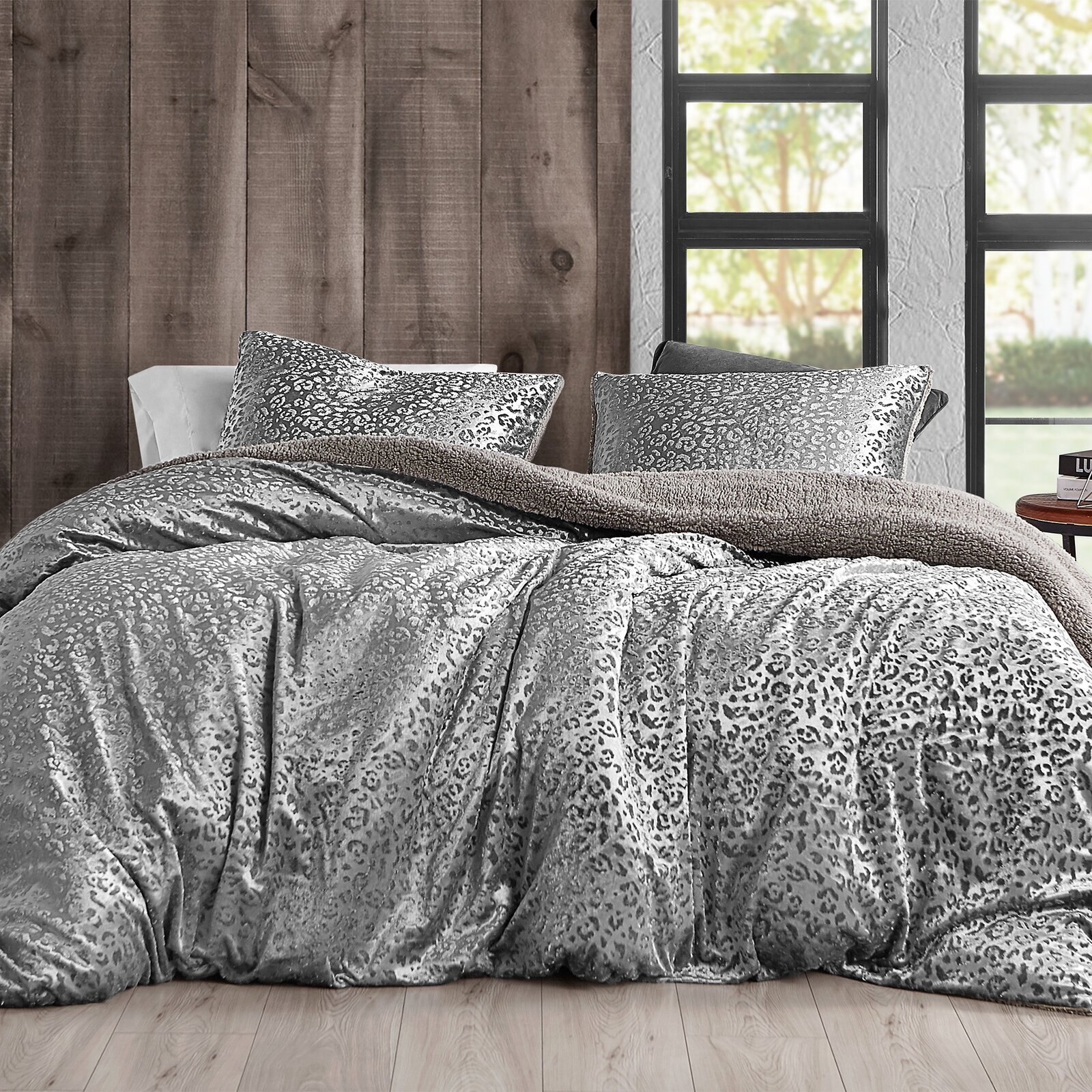 Shimmery animal print comforter set