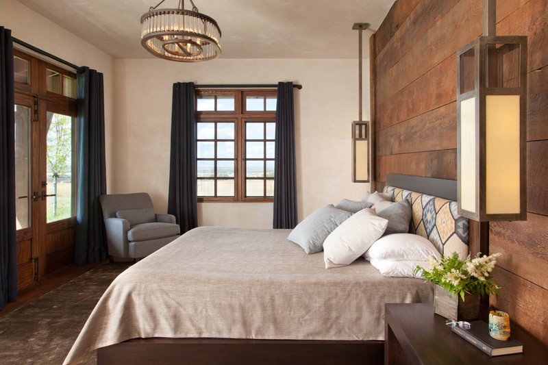 Cosy, Warm & Completely Charming — 33 Small Rustic Bedroom Ideas - Foter