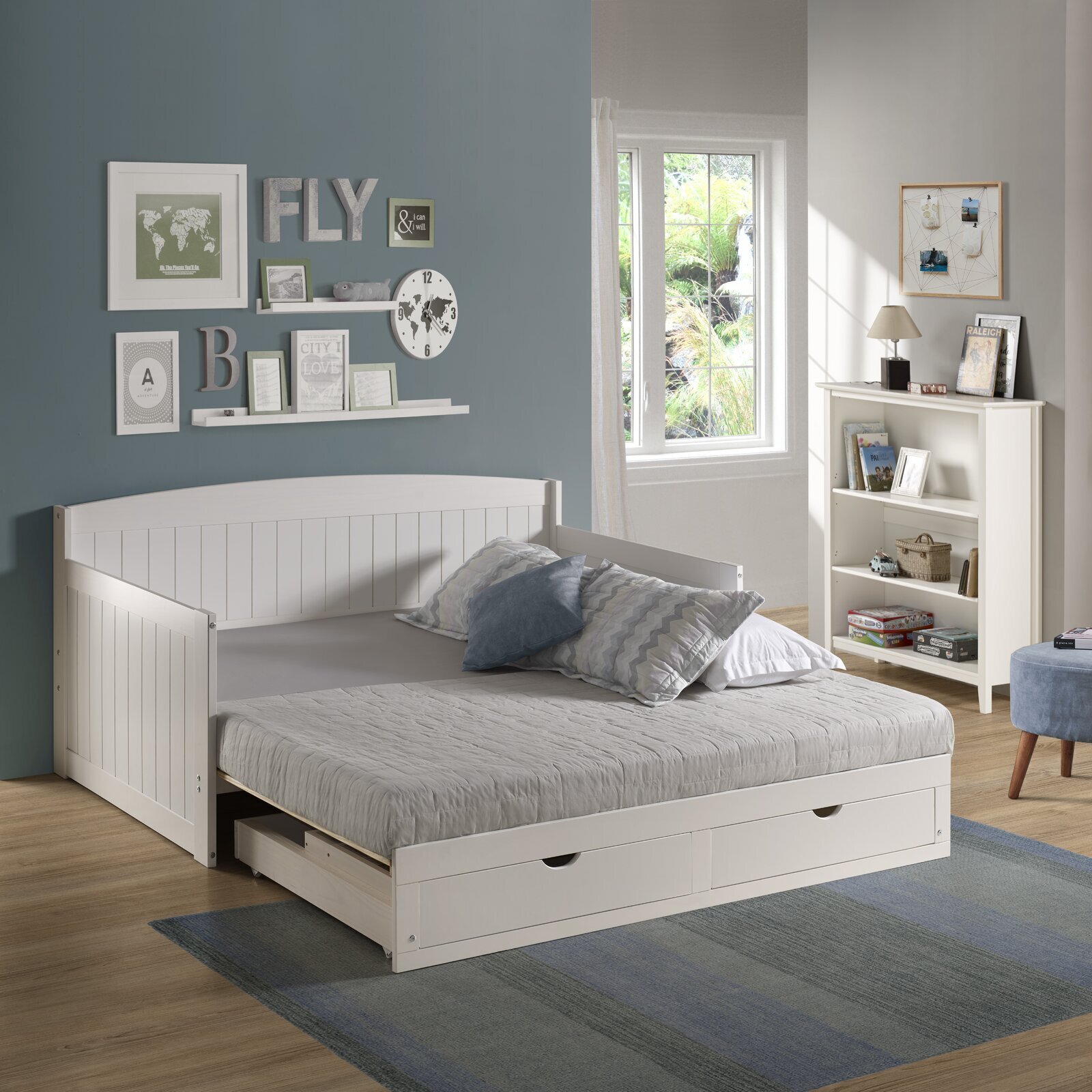 Solid Wood Daybed with Trundle and Storage