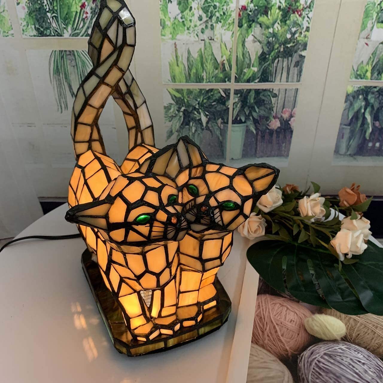 Stained Tiffany Cat Lamp With Two Cats In Love
