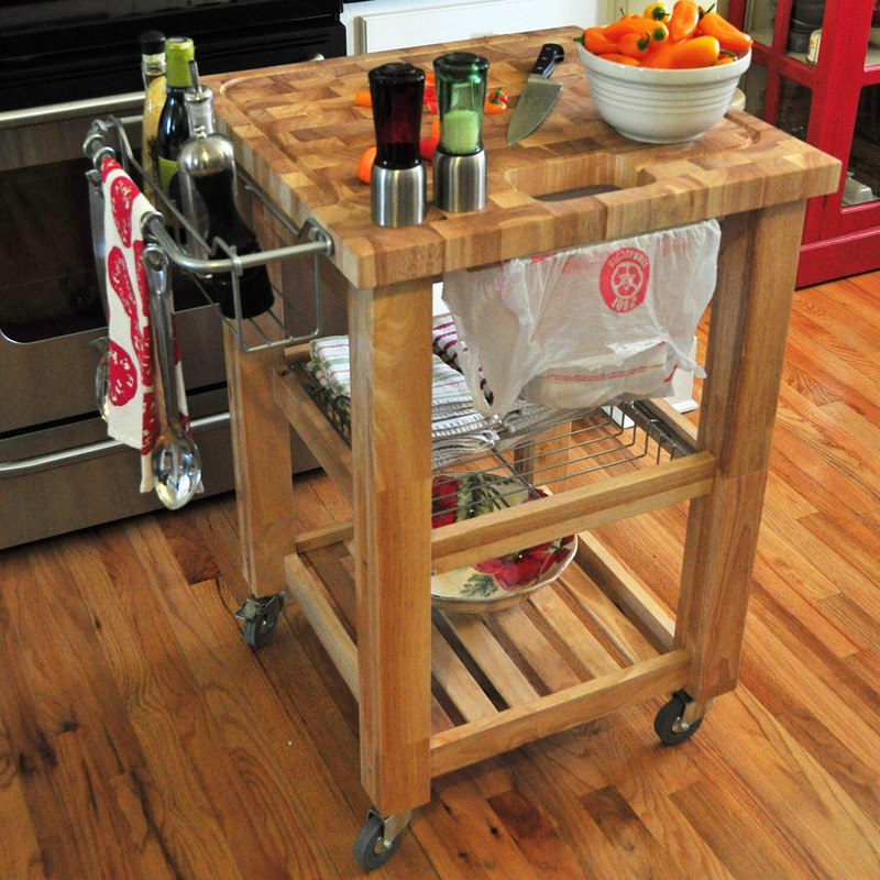 Sydney 30.5'' Wide Rolling Kitchen Cart