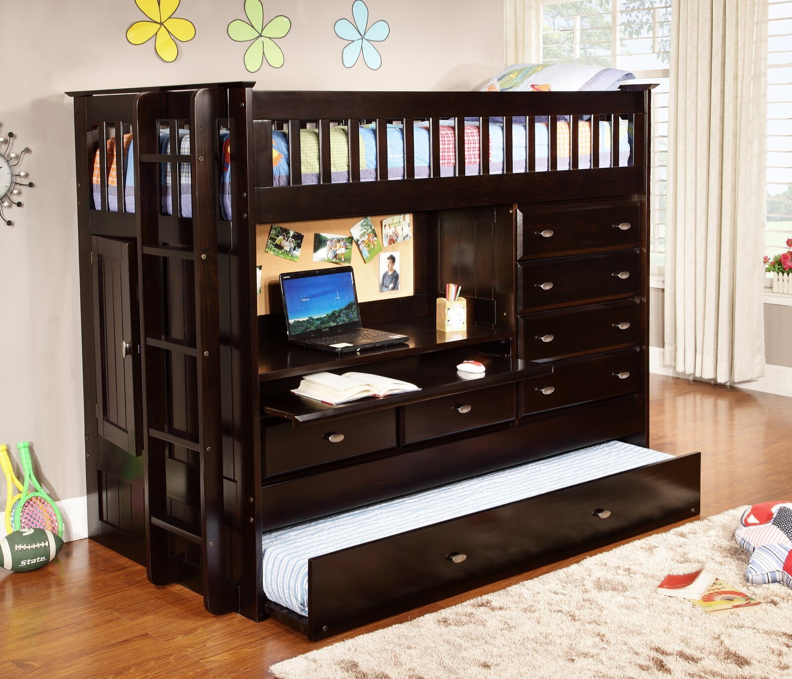 Traditional Trundle Bed with Desk