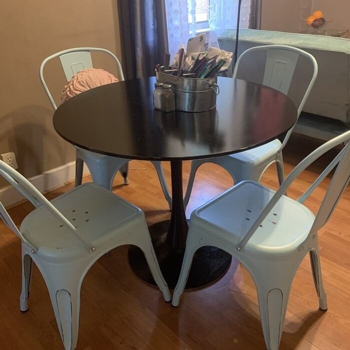 Tynan 35.5'' Pedestal Dining Table