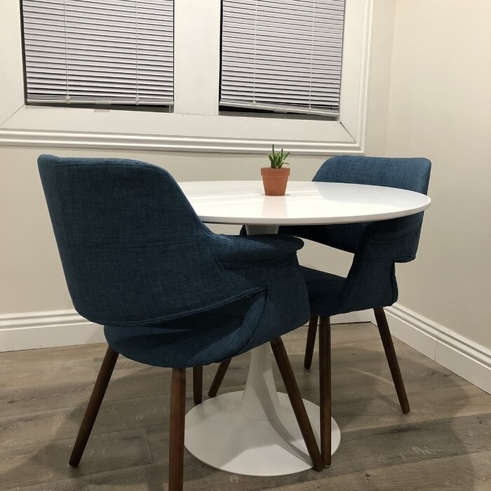 Tynan 35.5'' Pedestal Dining Table