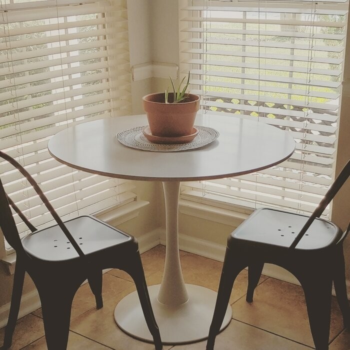 Tynan 35.5'' Pedestal Dining Table