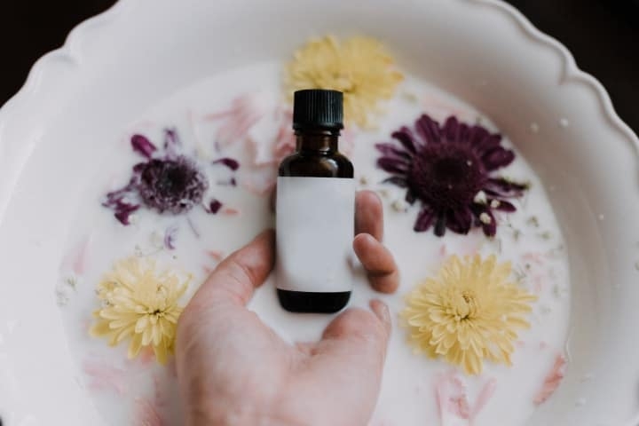 using eucalyptus oil in baths using eucalyptus oil in baths