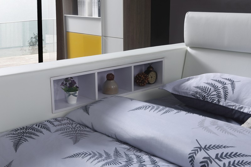 Waylen Upholstered Low Profile Storage Platform Bed