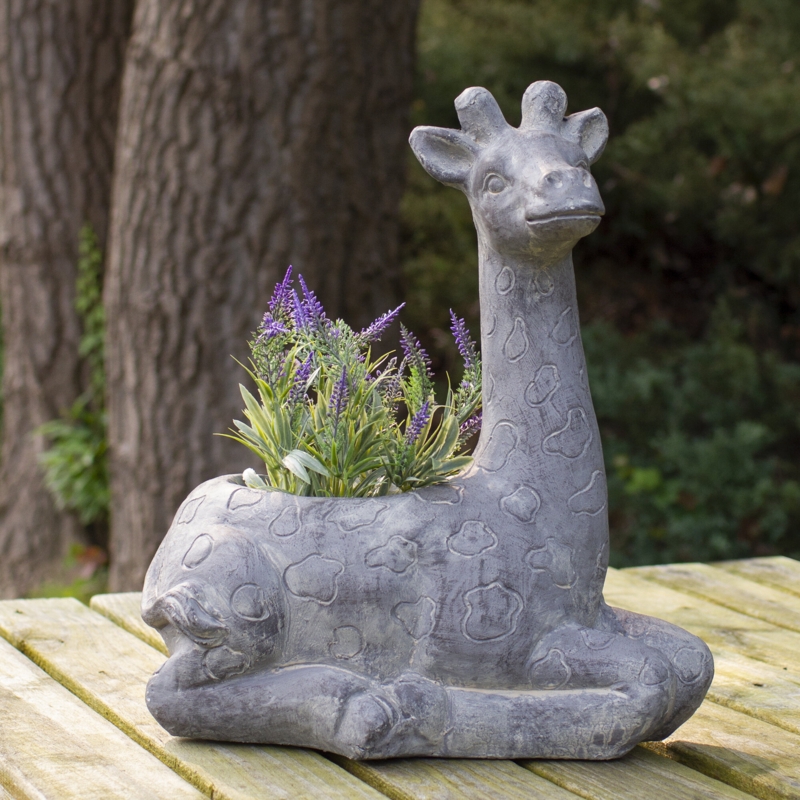 Giraffe Planter with Outstretched Neck