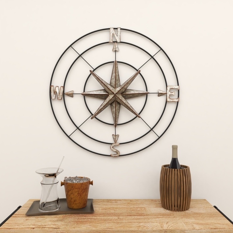 Iron Compass Wall Decor with 3D Star