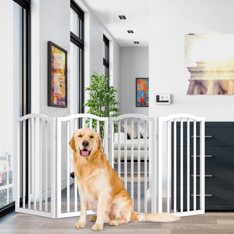 Freestanding Pet Gate with Narrow Openings