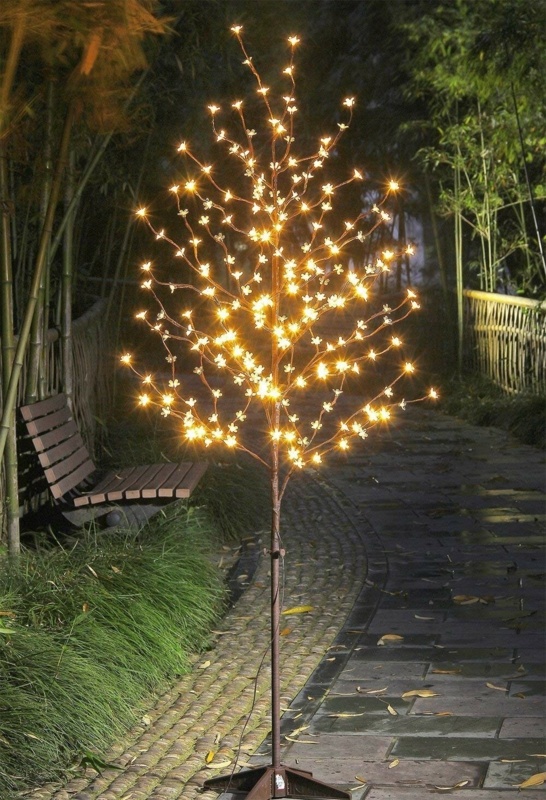 72'' LED Lighted Trees & Branches