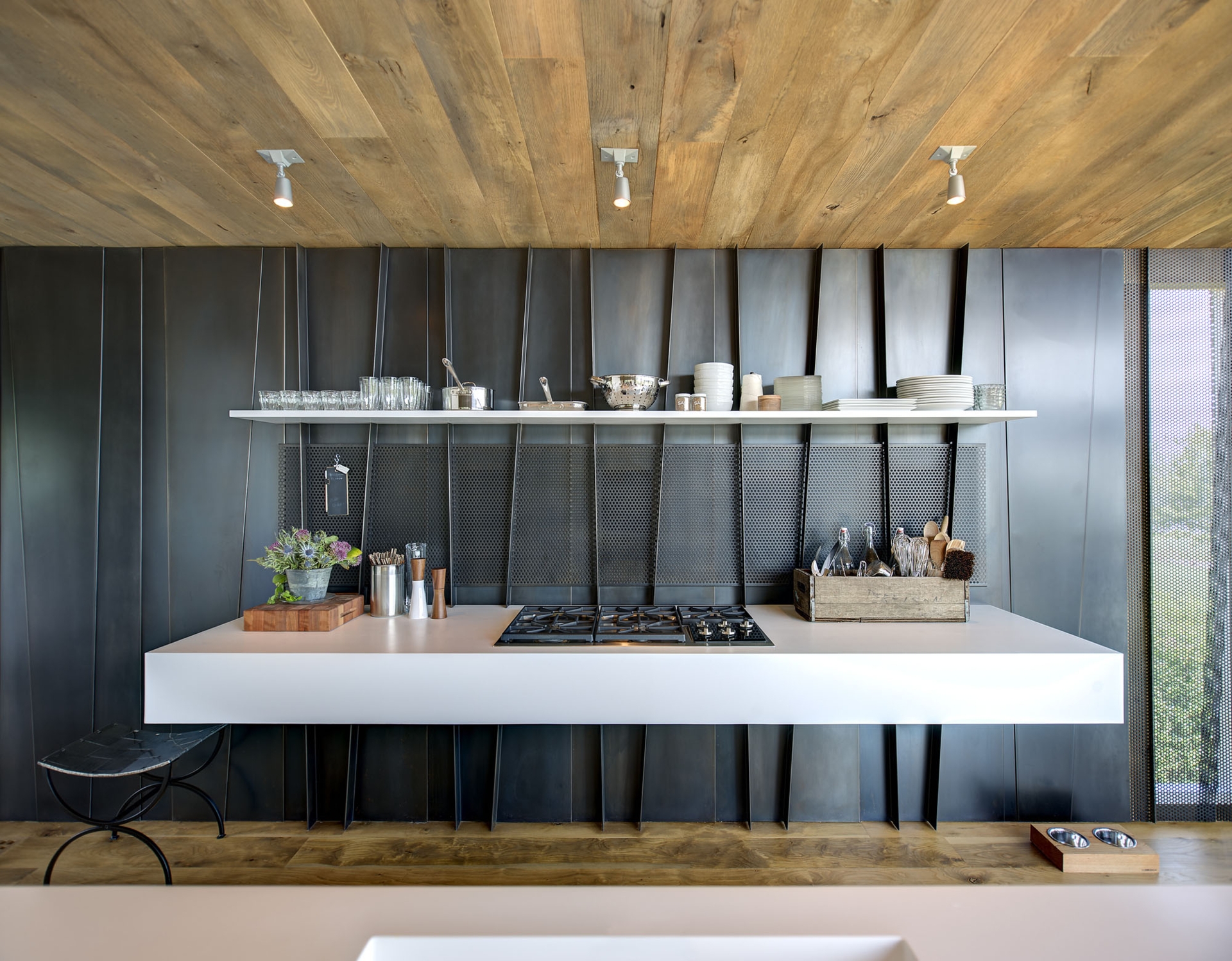 Add Shine with Metallic Paint
