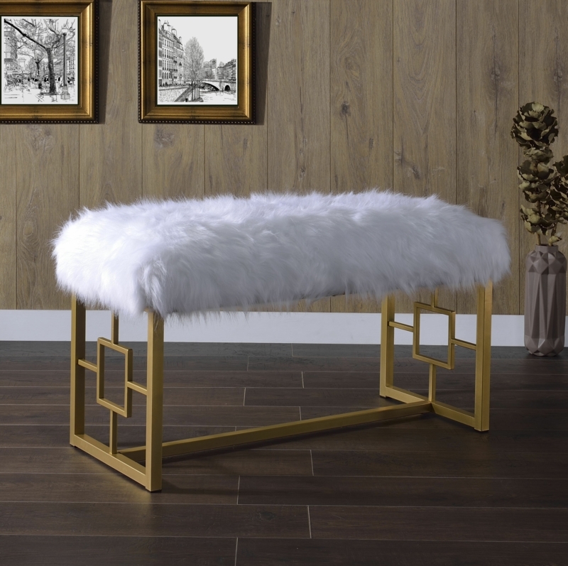 Sophisticated Upholstered Lounge Bench