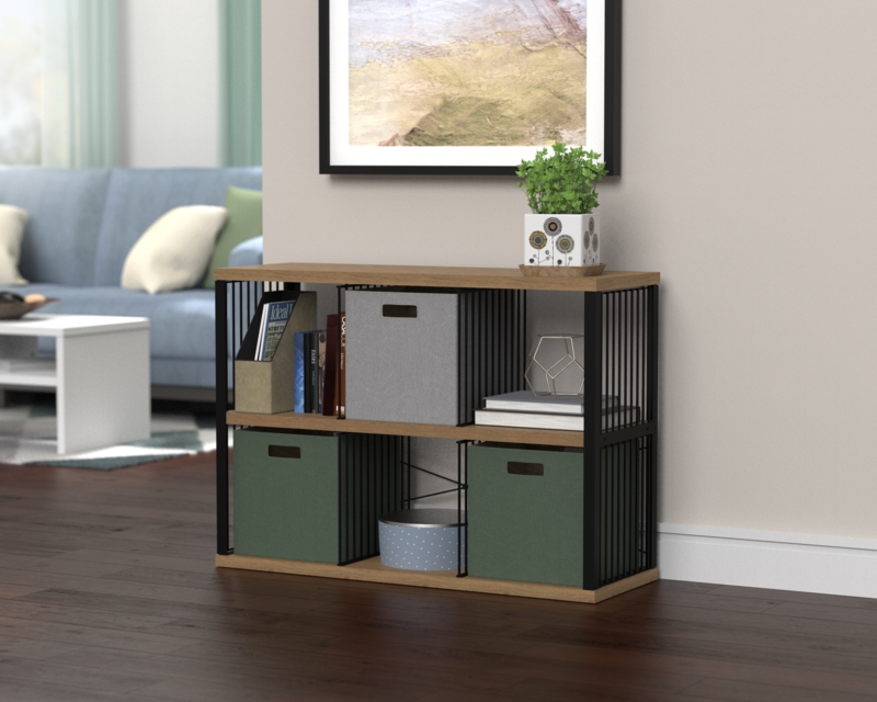 Horizontal Bookcase with Cubby Design