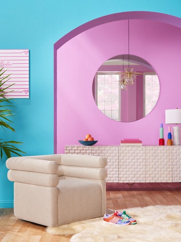 Choose Bold, Contrasting Colors