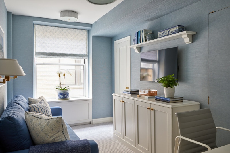 Choose Multi-functional Furniture