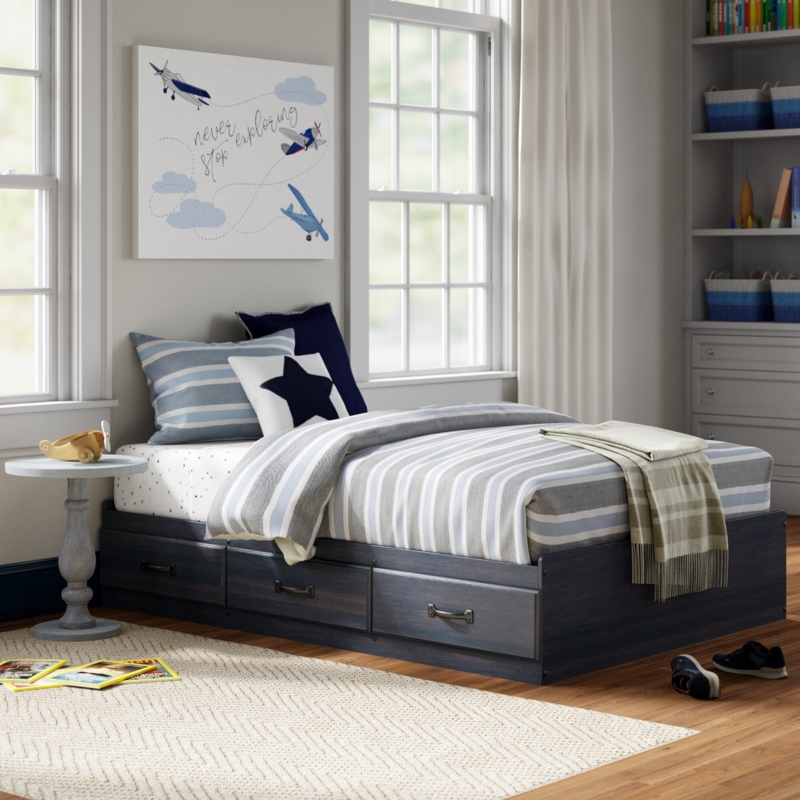 Classic Mate's Platform Bed with Storage Drawers