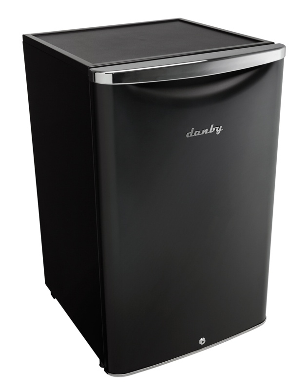 Danby Classic Retro 4.4 Cubic Feet cu. ft. Freestanding Mini Fridge | Foter