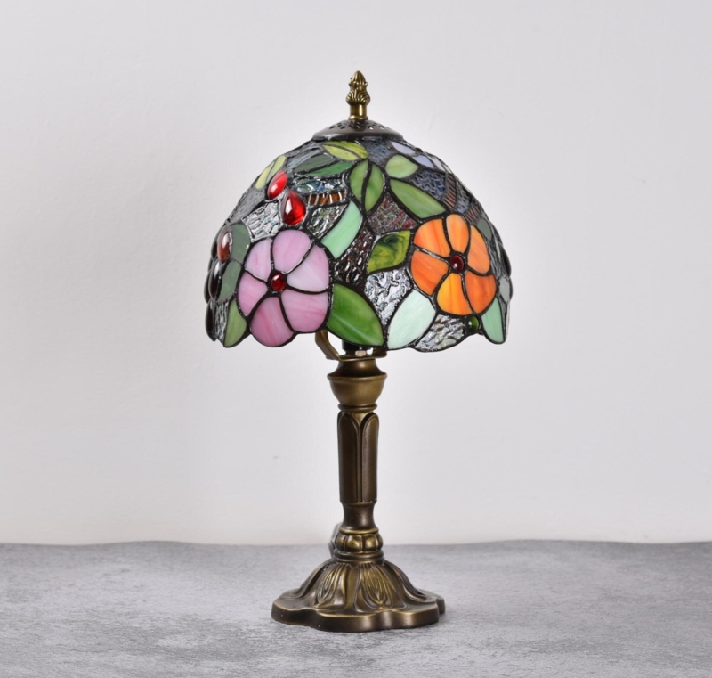 Vintage Bedside Lamp with Artistic Design