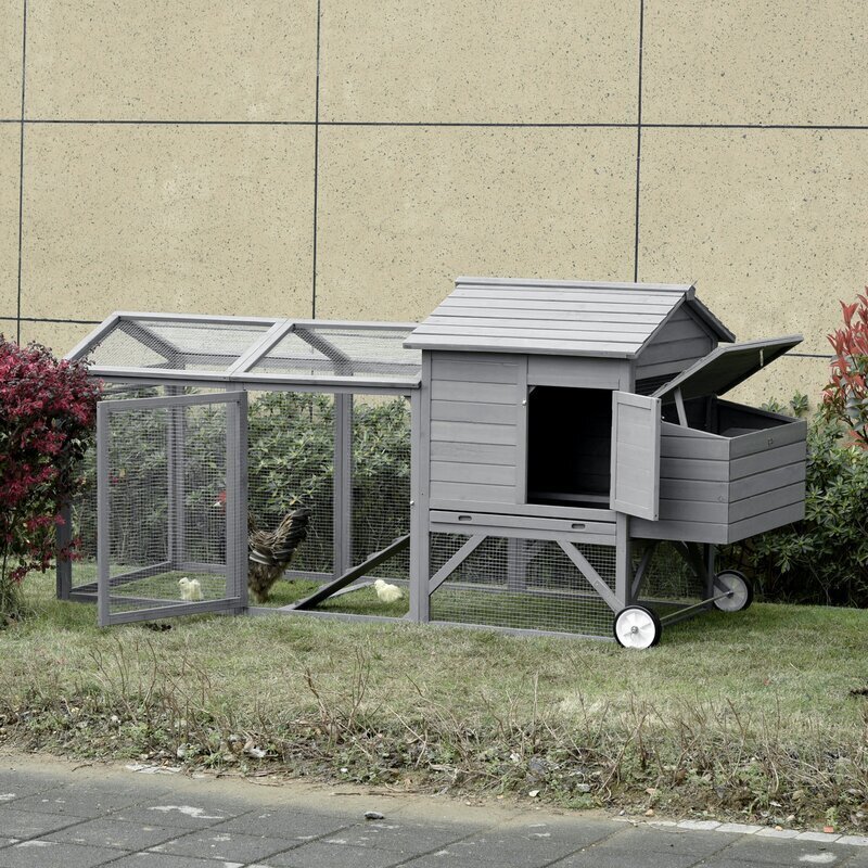 Easy to move chicken coop on wheels