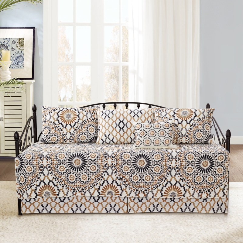Quilted Daybed Coverlet Set